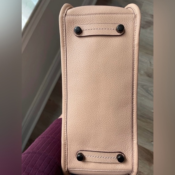 Coach Tyler Carryall Pink/Peach Pebbled Leather Tote Bag *Minor Flaws* - Picture 9 of 14